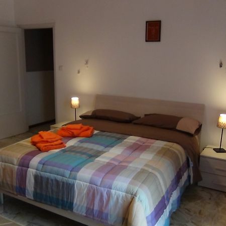 A Casa Di Franci Apartment ปาร์มา ภายนอก รูปภาพ